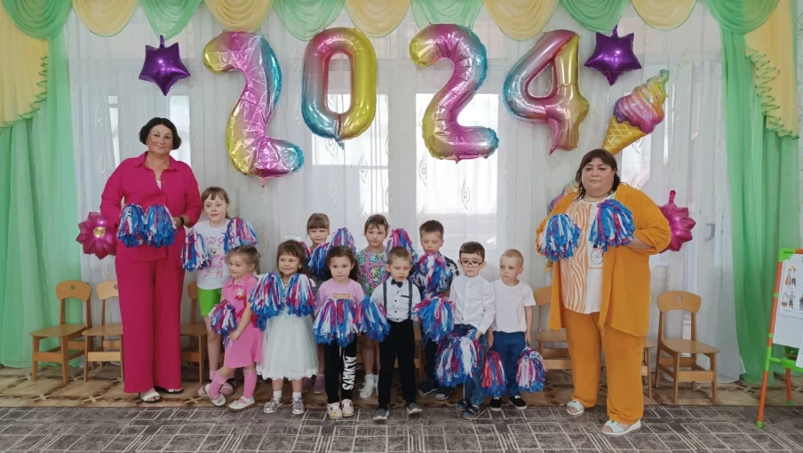 12 июня - ДЕНЬ РОССИИ! 12 июня - ДЕНЬ РОССИИ!.